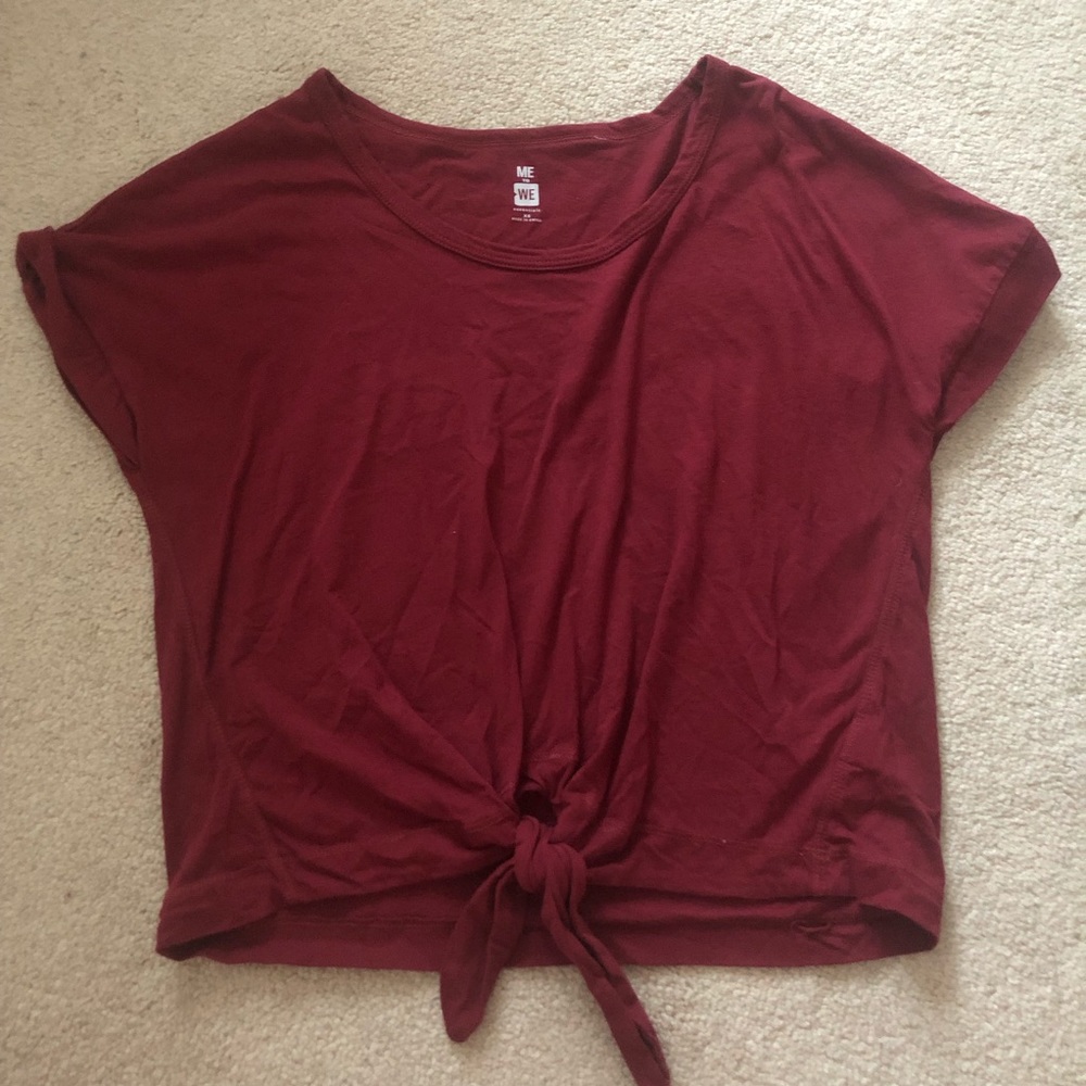 Maroon front knot t shirt